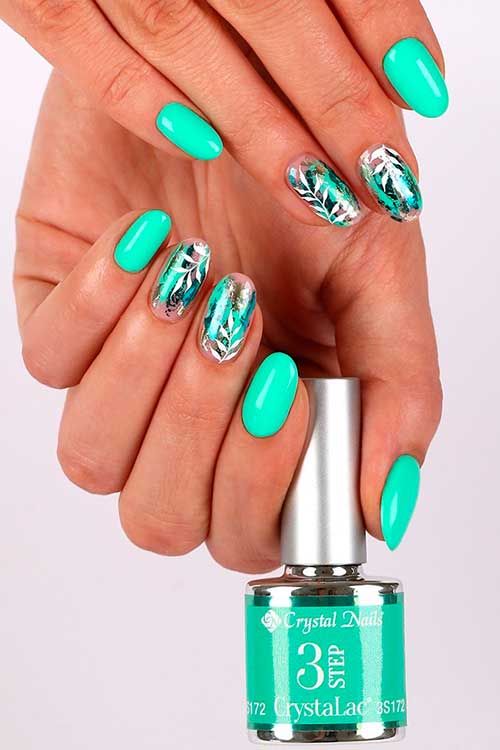 Short Mint Green Nail Design with Leaf Nail Art Short Mint Green Nail Design with Leaf Nail Art for Summertime