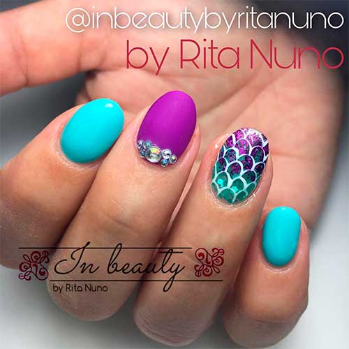 Amazing short round mermaid nails design Amazing short round mermaid nails design - Little mermaid nails with rhinestones