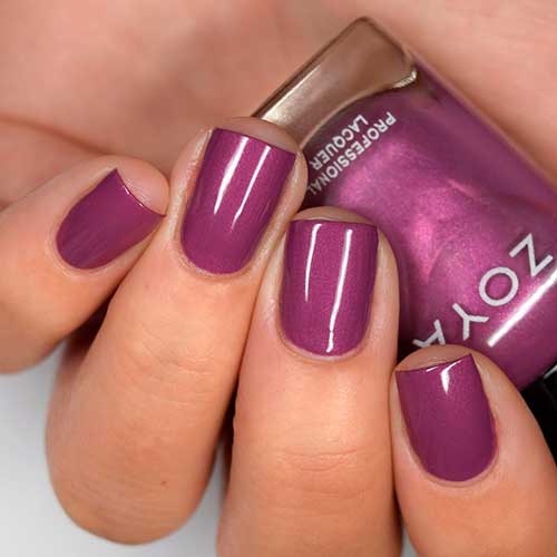 Cute short square deep purple fall nails 2020 with zoya teresa micro-shimmer nail polish from zoya luscious fall 2020 collection!