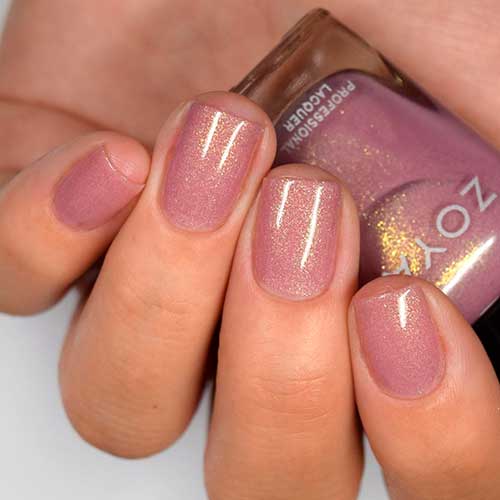 Cute short square neutral blush fall nails 2020 with zoya patrice shimmer nail polish from zoya luscious fall 2020 collection!