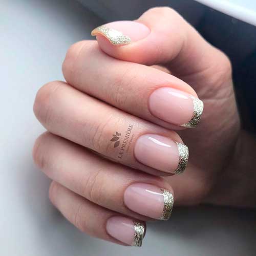 Stunning square shaped short gold glitter French tip nails 2020 design