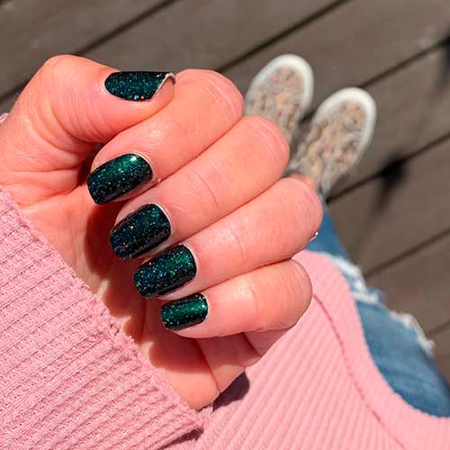 Dark green Scot topic color street nail polish strips from fall Color Street nails 2020 collection!