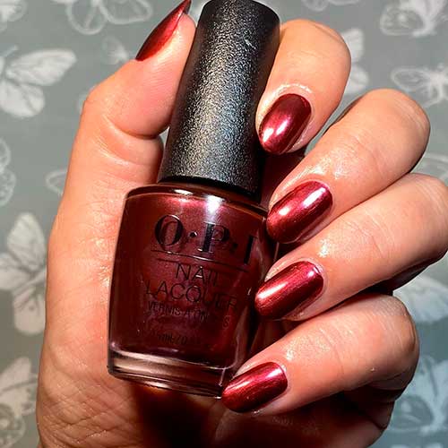 Cute Christmas nails with OPI Dressed to the Wines from OPI Shine Bright Nail Lacquer Holiday Collection 2020