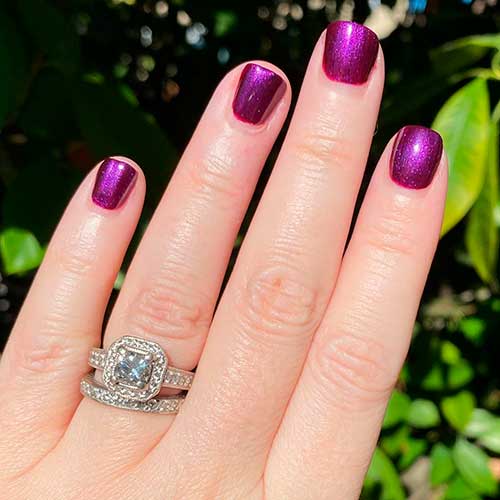 Cute shimmery violet-purple nails with OPI Let’s Take an Elfie from OPI Shine Bright Nail Lacquer Holiday Collection 2020