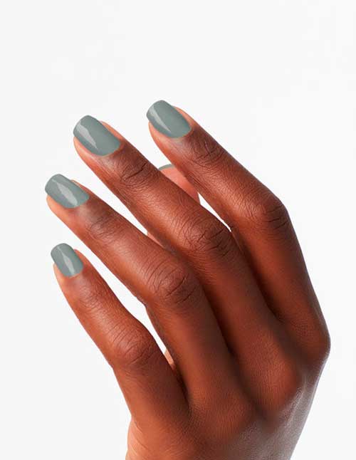 Do gray nails with Suzi Talks with Her Hands nail polish from OPI infinite shine Muse of Milan Fall Manicure 2020