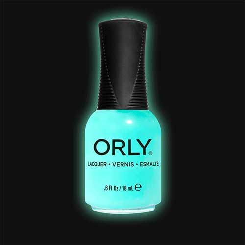 Glow For It Top Effect for top Halloween glow in the dark nails 2020!