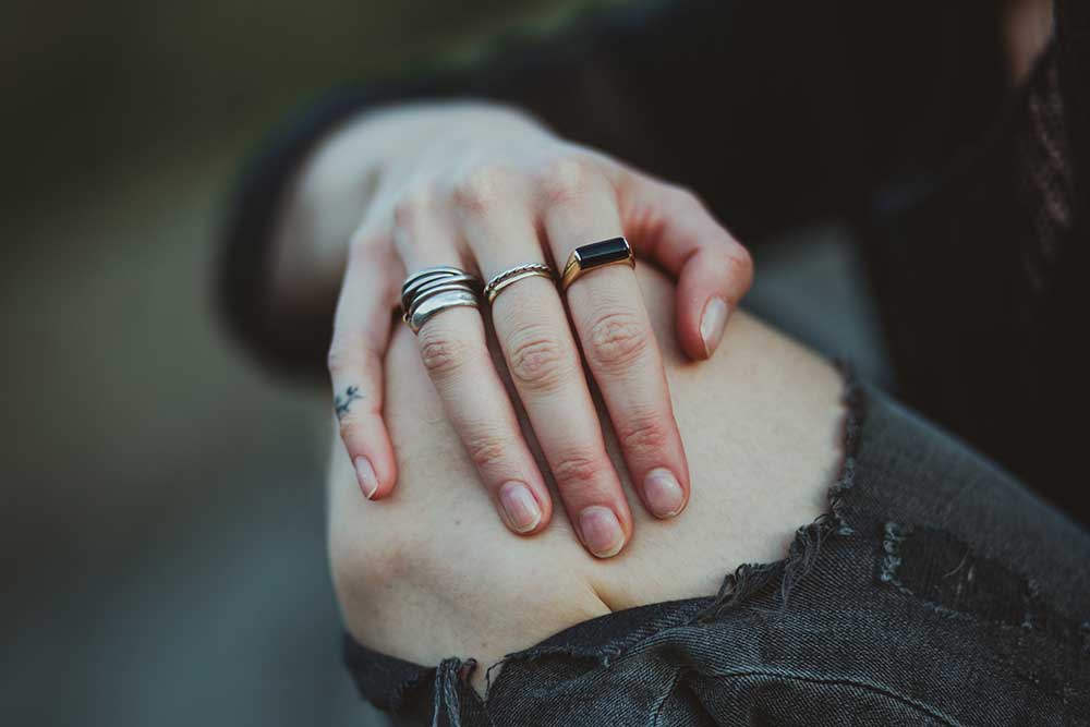 How to Clean Under Nails Tips How to Clean Under Nails Tips