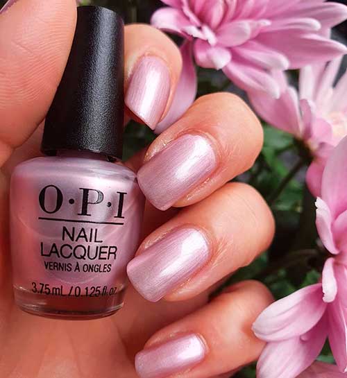 Cute OPI pearl nails set which, uses Shellmates Forever nail lacquer from OPI Neo-Pearl Nail Lacquer Collection! Cute OPI pearl nails set which, uses Shellmates Forever nail lacquer from OPI Neo-Pearl Nail Lacquer Collection!