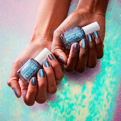flippin’ good blue nail lacquer along with a green disco pearl effect from Essie Fall 2020 Roll with It Collection flippin’ good blue nail lacquer along with a green disco pearl effect from Essie Fall 2020 Roll with It Collection