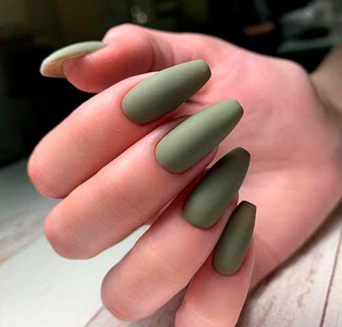 Cute plain matte olive green nails coffin shaped set!