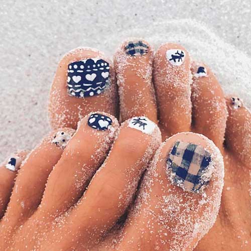 Stylistic White and blue Christmas Pedicure Idea for Christmas Holiday