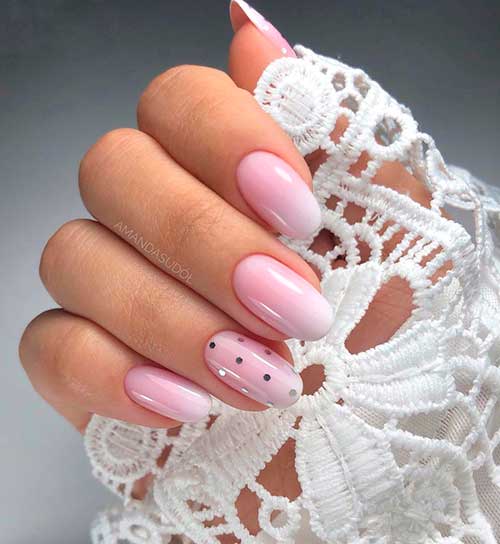 Cute Round Pink and White Ombre Nails 2021 is awesome choice as summer nails or even spring nails