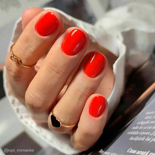 OPI Art Walk in Suzi's Shoes Glossy short red nails with OPI Nail Polish Art Walk in Suzi's Shoes from The OPI Fall Collection Downtown LA
