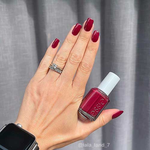 Off The Record Essie Nail Polish Short Deep Burgundy Nails with Off The Record Essie Nail Polish for Fall 2021