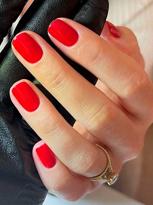 Cute Short Red Nails for Any Occasion All Year Long