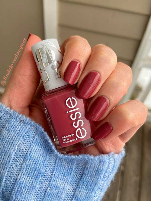 Short blush pink nails use Essie Nail Polish Lips Are Sealed for valentine’s day 2022