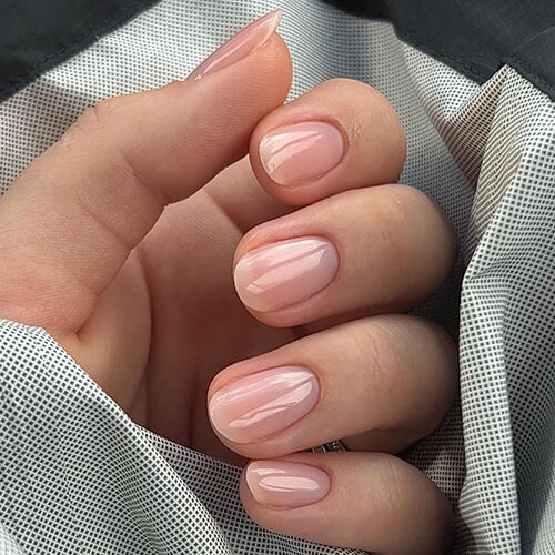 Essential Winter Nail Care Tips: Protecting Your Nails from the Cold